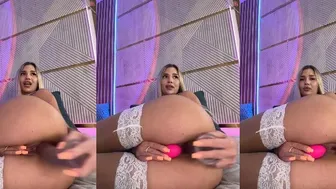 -dirty-bitch bongacams 01-05-2025 плотно играет со своей вагиной