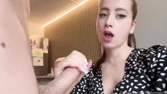 Onlyfans Hellolimoon 26-07-2025 caresses his friend's cock