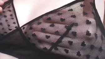 Chaturbate tripleprinces caresses her nipples